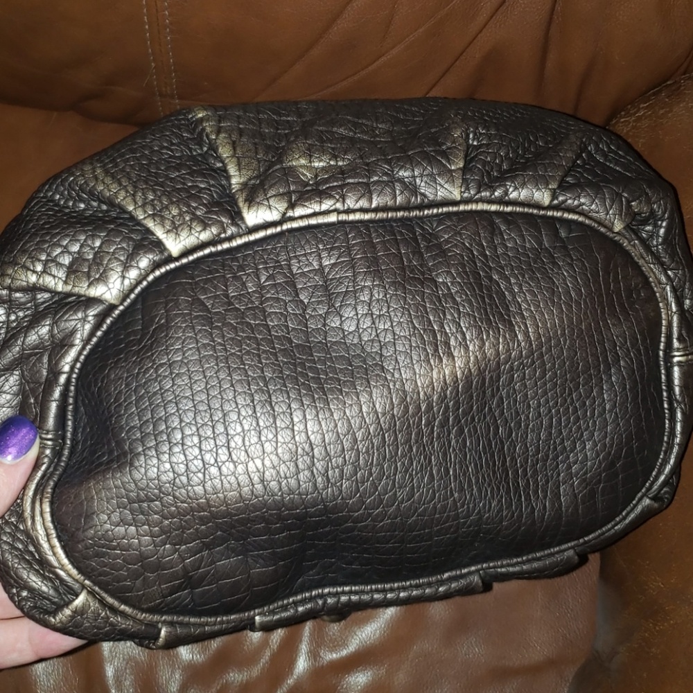 Bueno purse, EXCELLENT condition! - Picture 3 of 6
